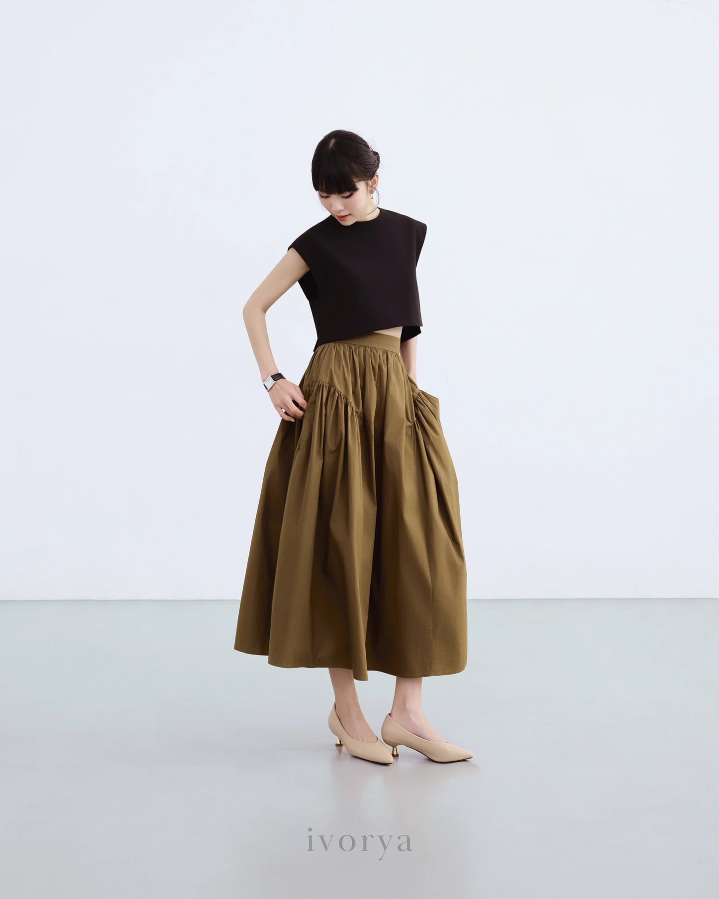 Chân váy midi xếp nhún sườn màu xanh rêu đậm - SK9878